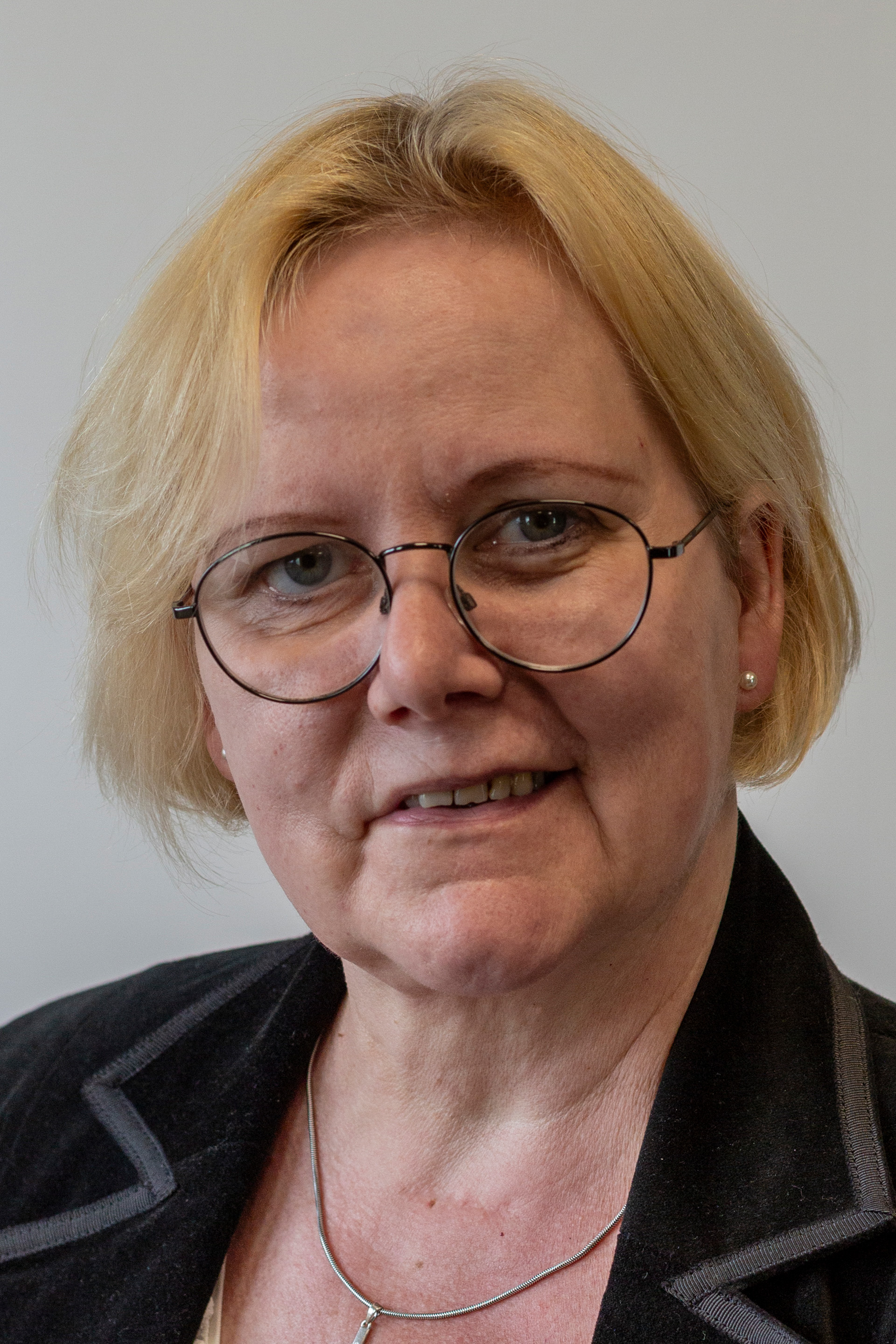 Julia Keller - Copywriter